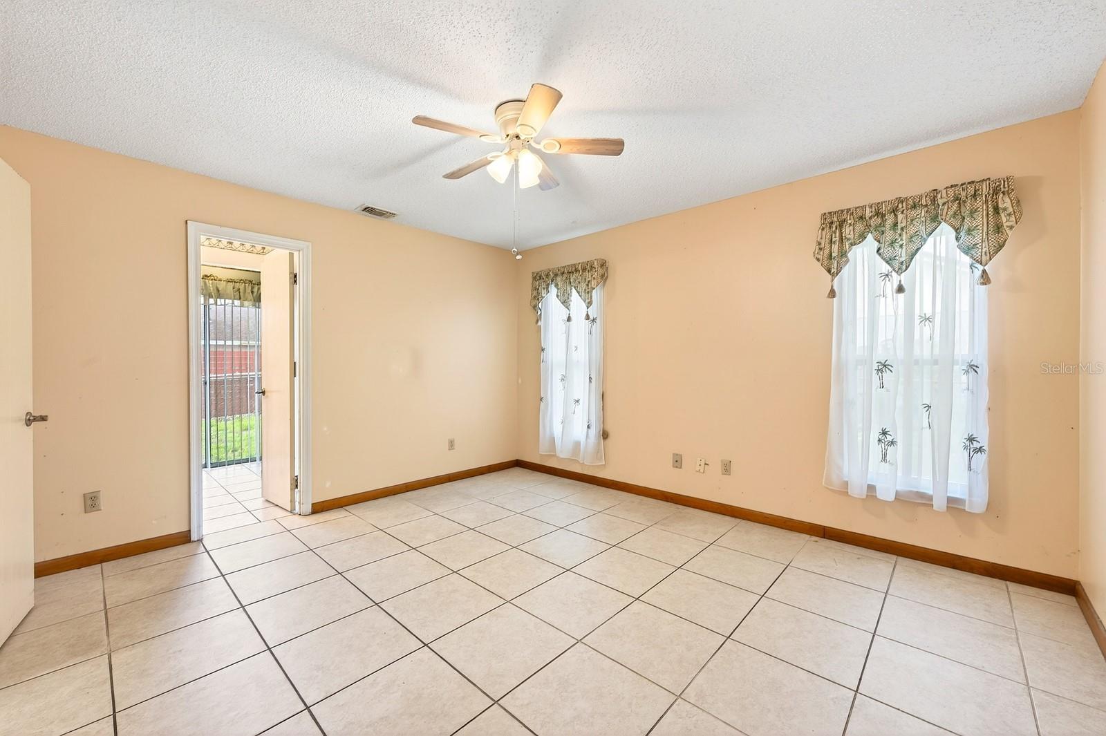 BVL UNIT 11 3RD ADD - Residential