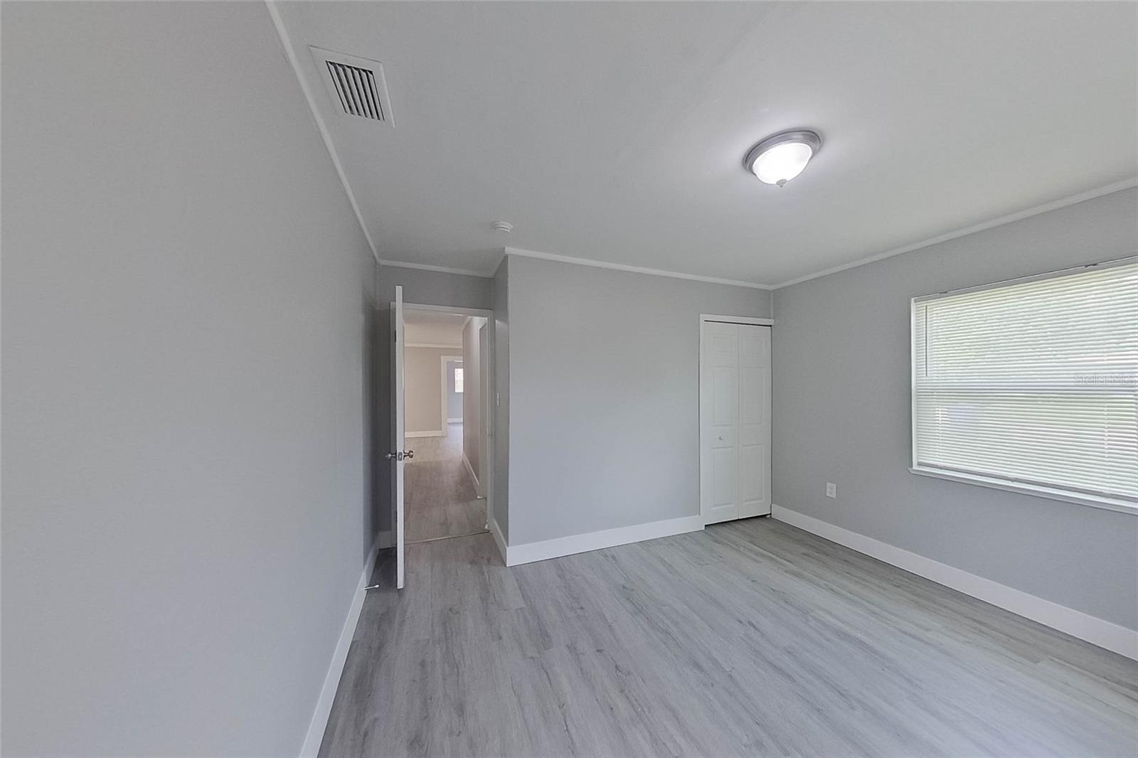 COLUMBIA CIRCLE - Residential Lease