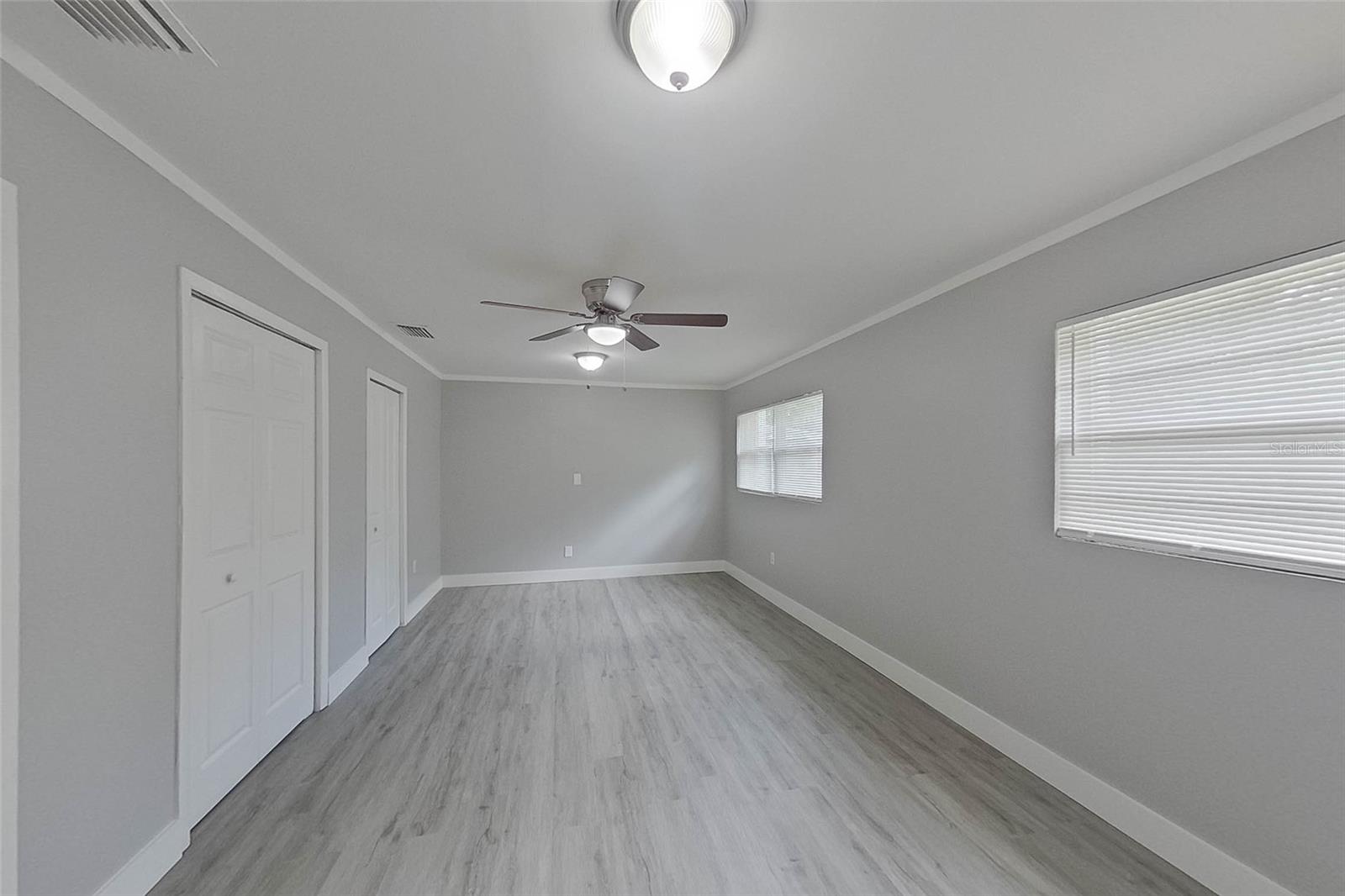 COLUMBIA CIRCLE - Residential Lease