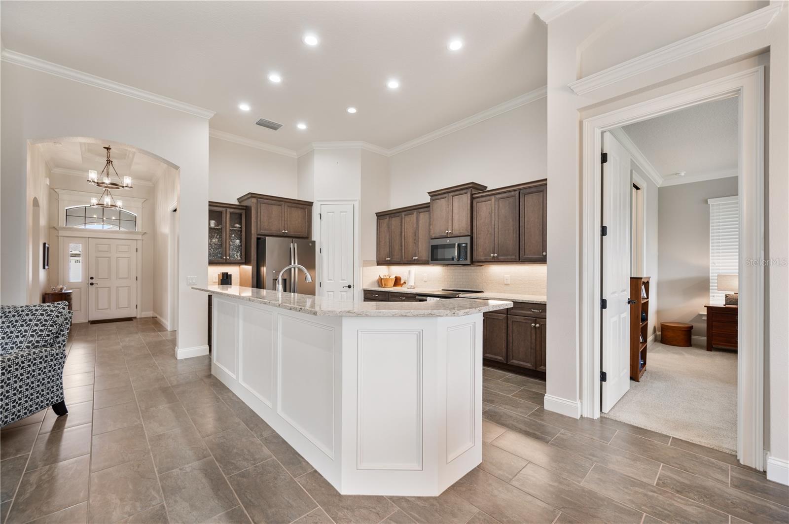 LAKE JAMES PH 3 - Residential