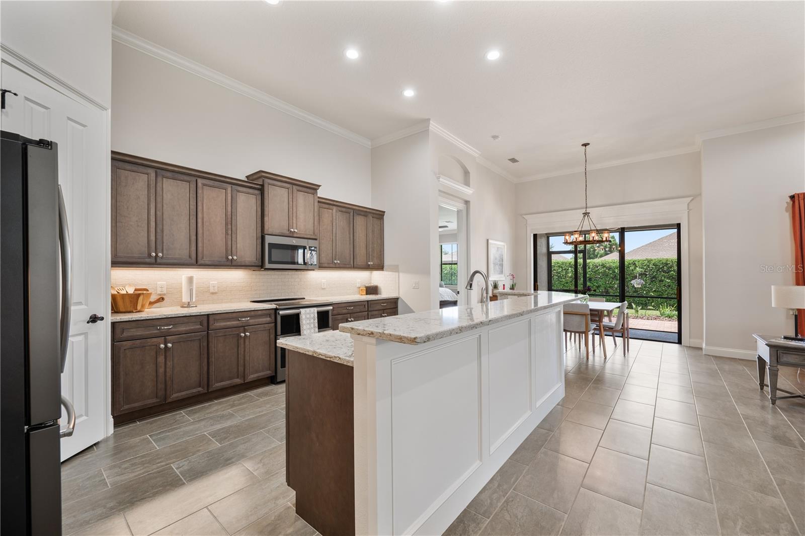 LAKE JAMES PH 3 - Residential
