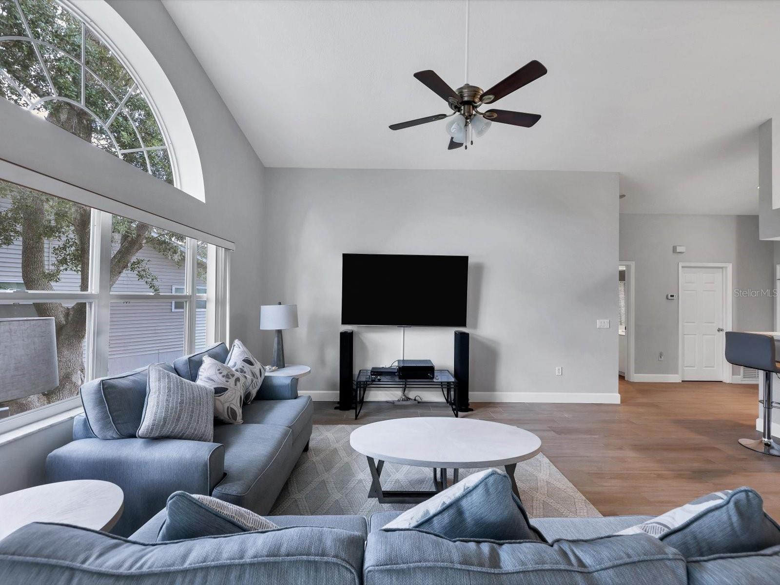 PINEHURST VILLAGE SEC 2 PH B - Residential Lease