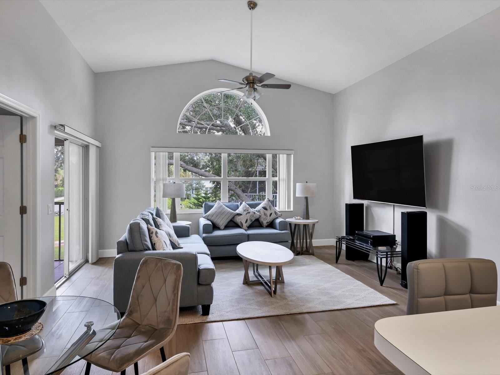 PINEHURST VILLAGE SEC 2 PH B - Residential Lease