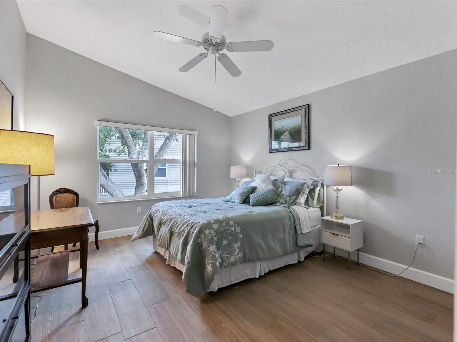 PINEHURST VILLAGE SEC 2 PH B - Residential Lease