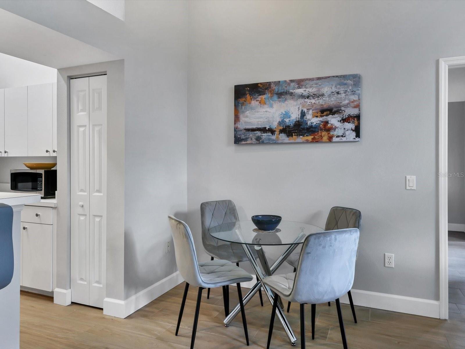 PINEHURST VILLAGE SEC 2 PH B - Residential Lease