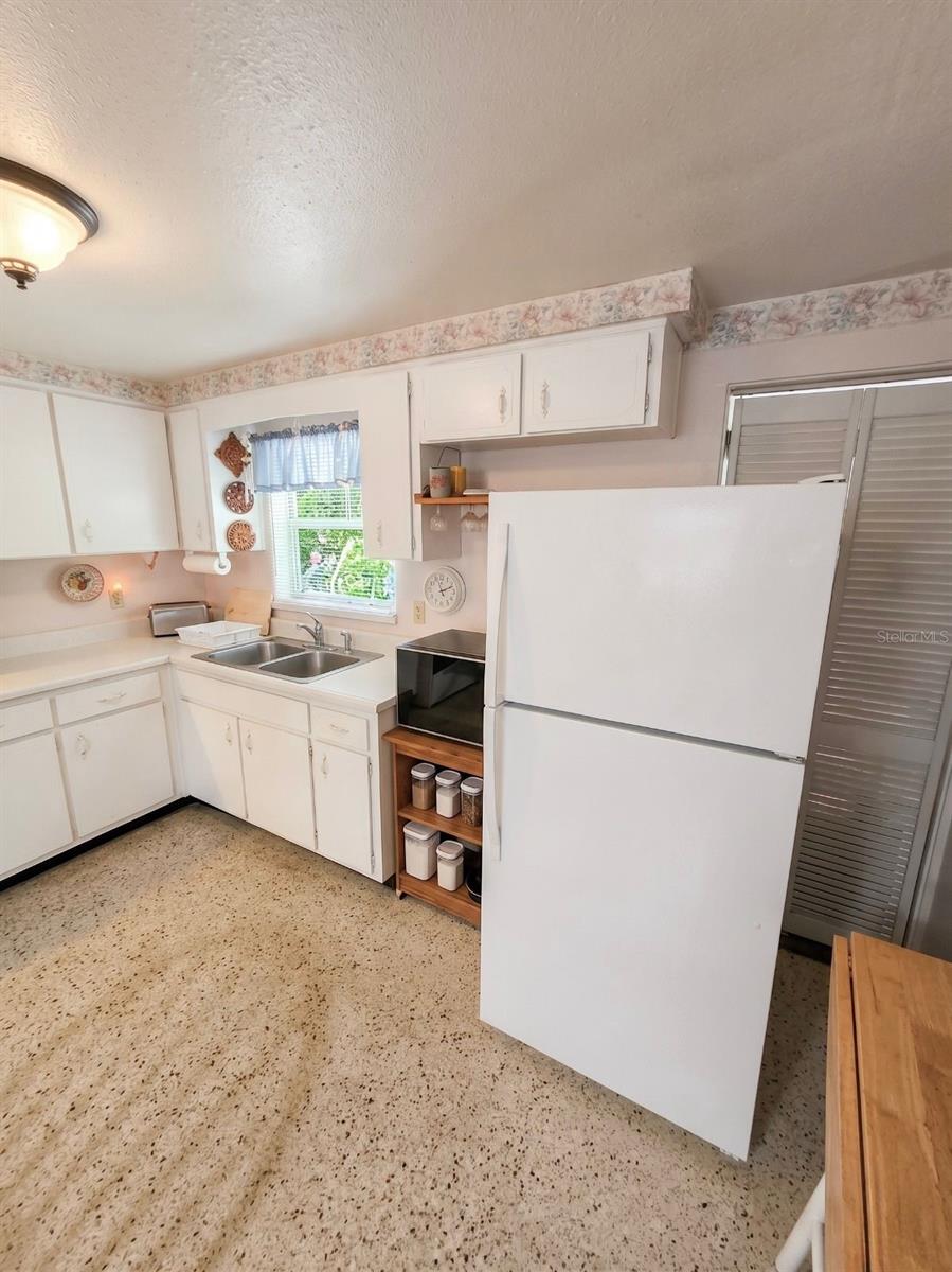 GREENDALE ESTATES 3RD ADD - Residential