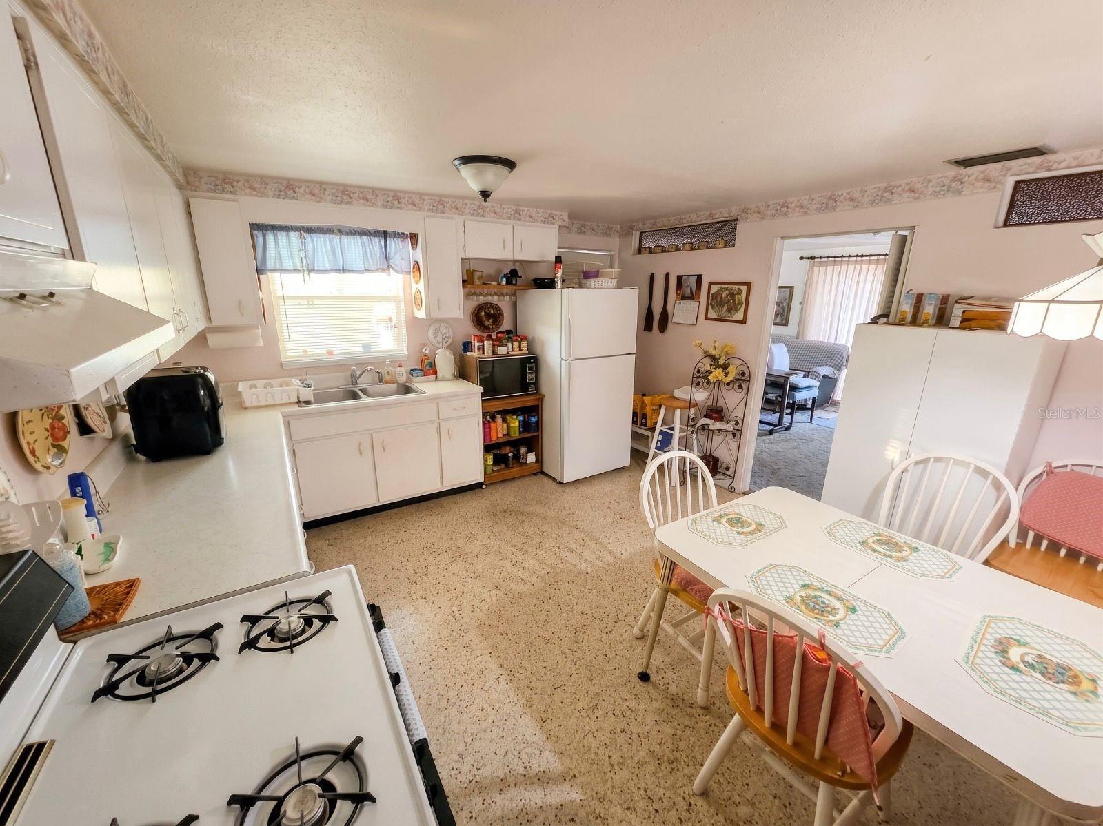 GREENDALE ESTATES 3RD ADD - Residential