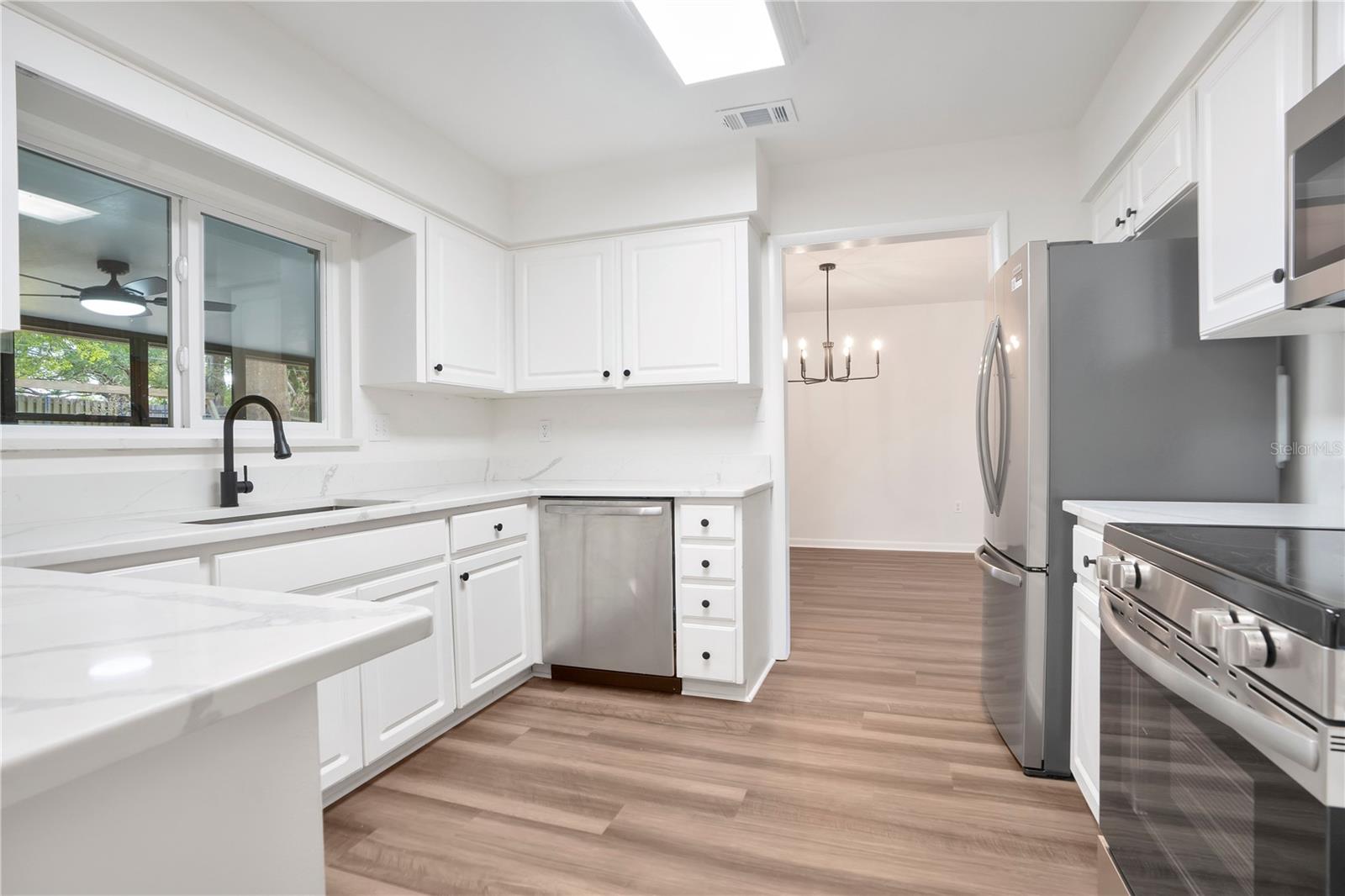 VALLEY HILL - Residential