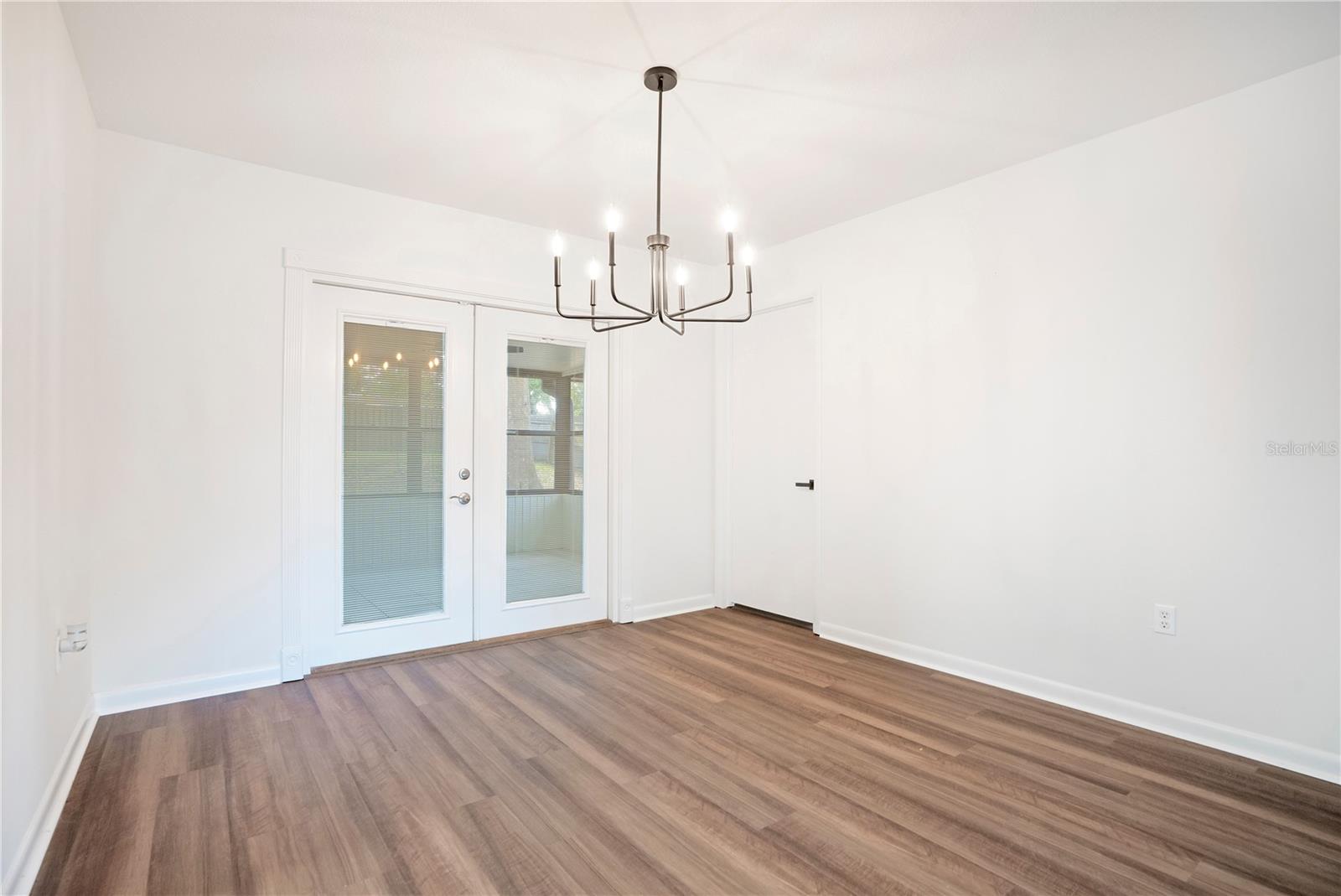 VALLEY HILL - Residential