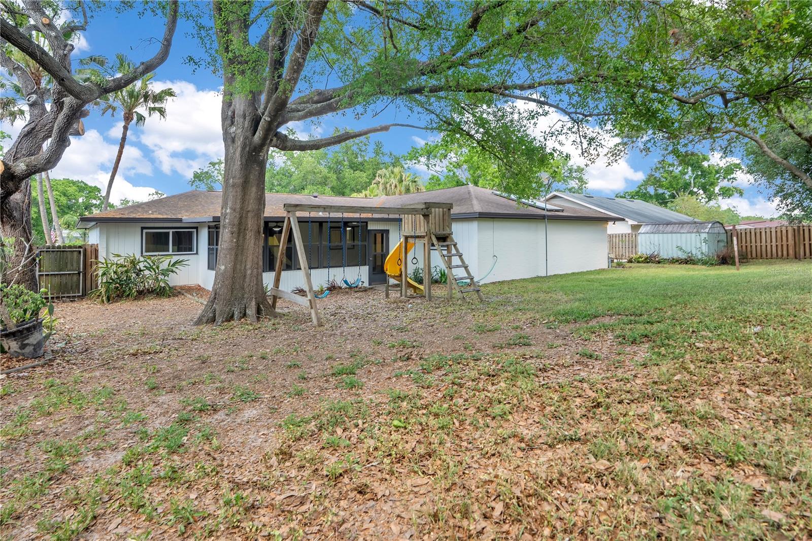 VALLEY HILL - Residential