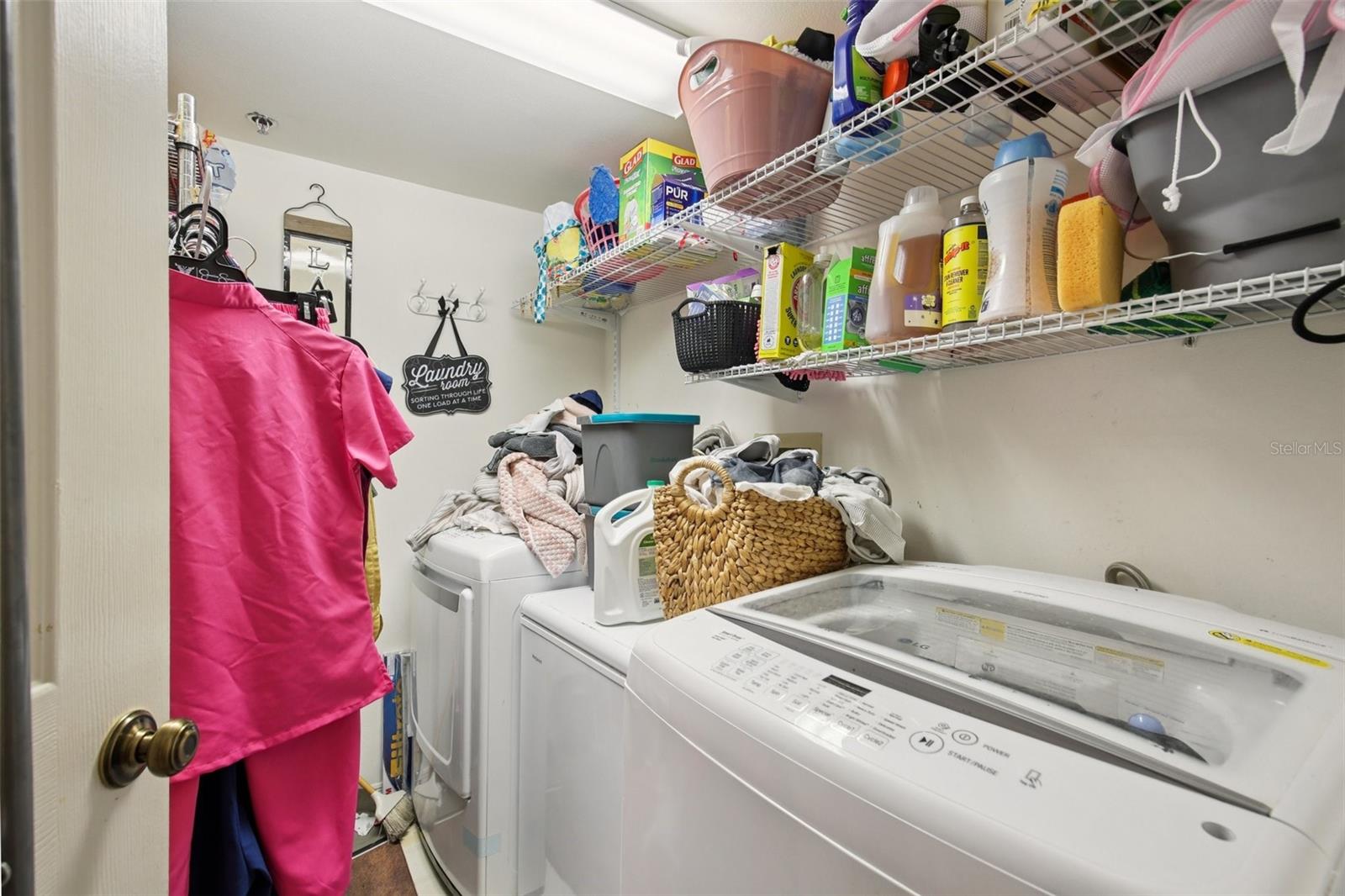 ON TOP OF THE WORLD - Residential