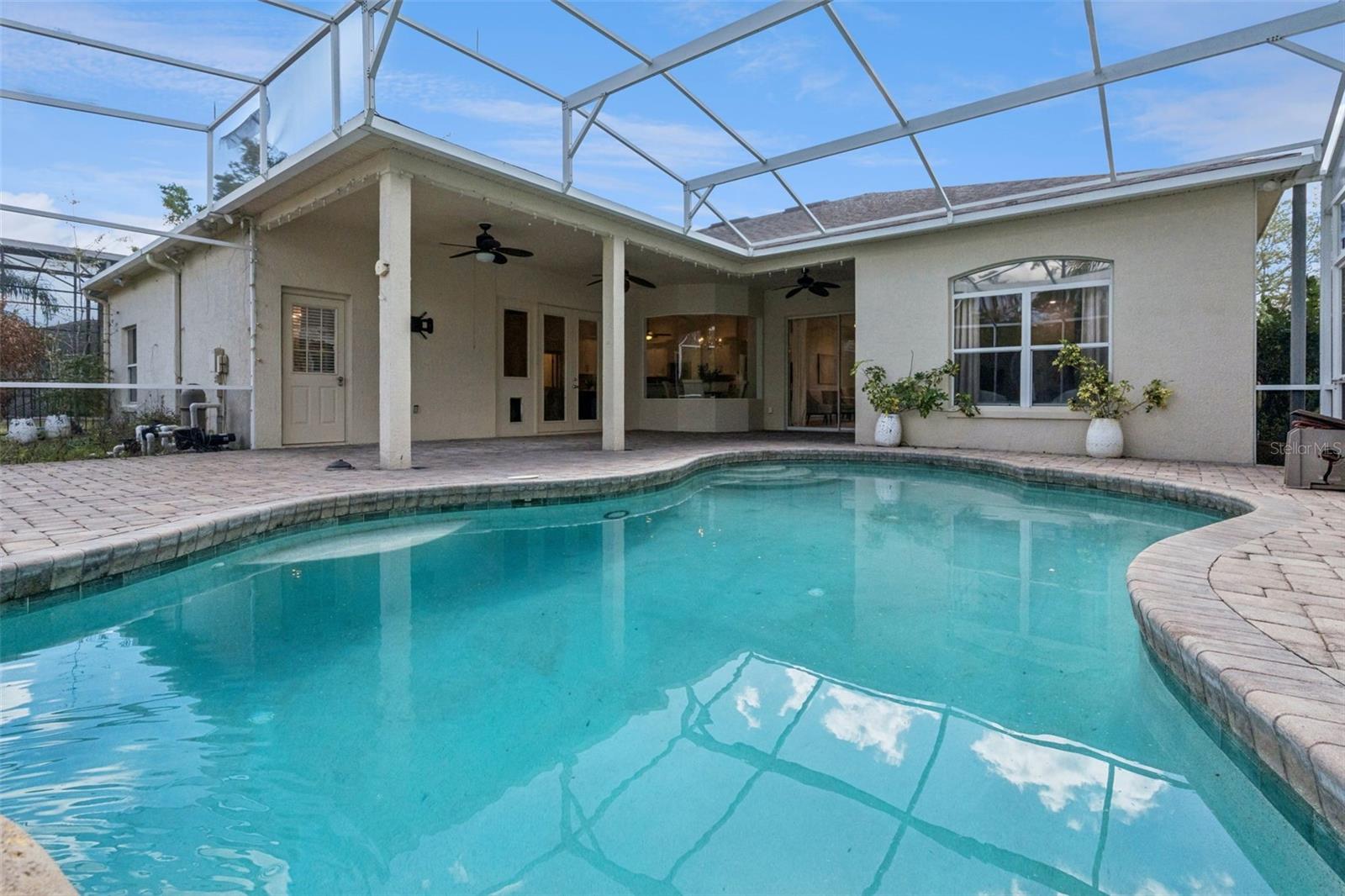 STONEYBROOK - Residential