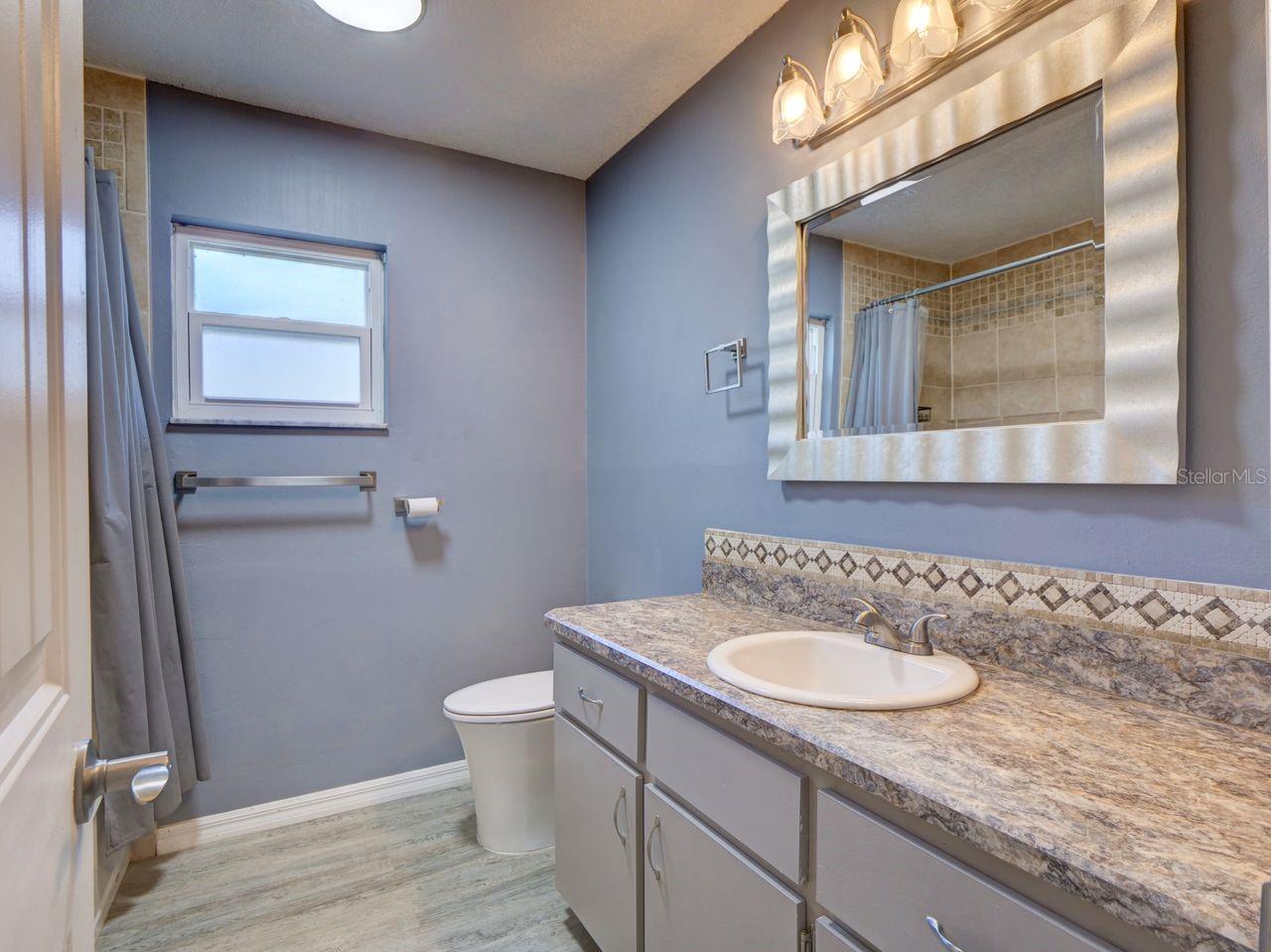 TRACYS POINT - Residential