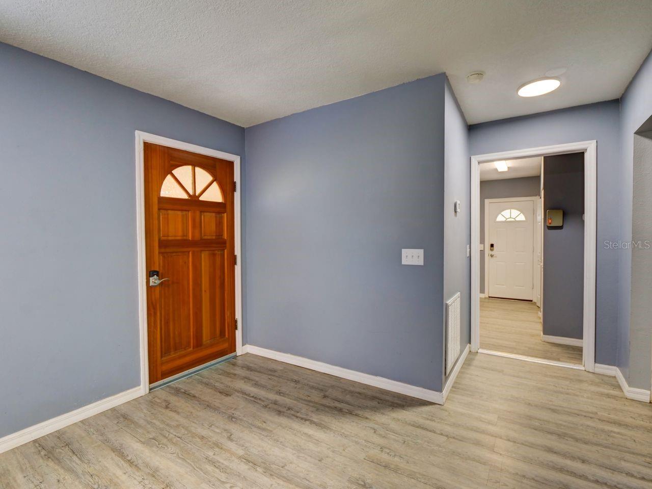 TRACYS POINT - Residential