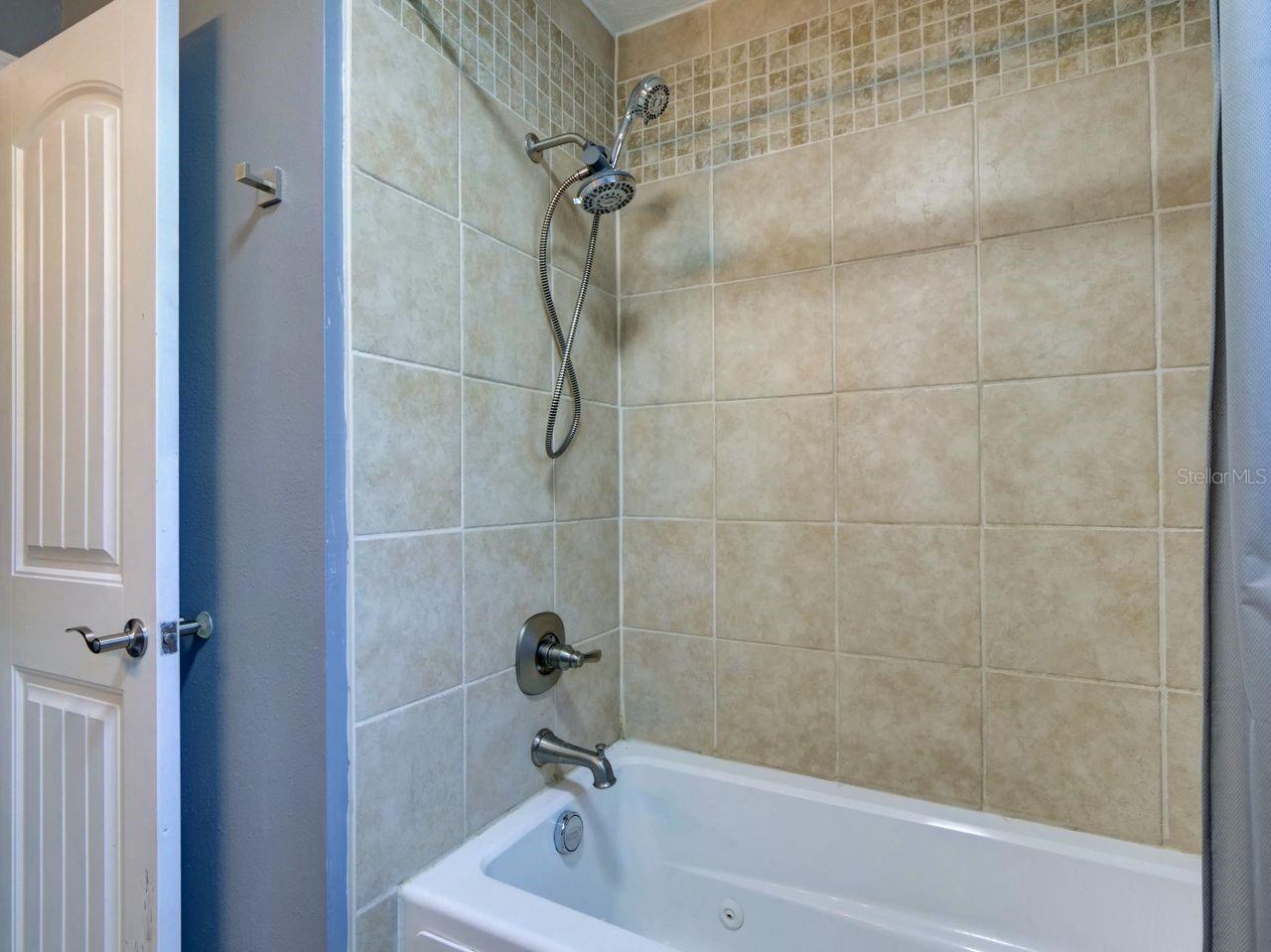 TRACYS POINT - Residential