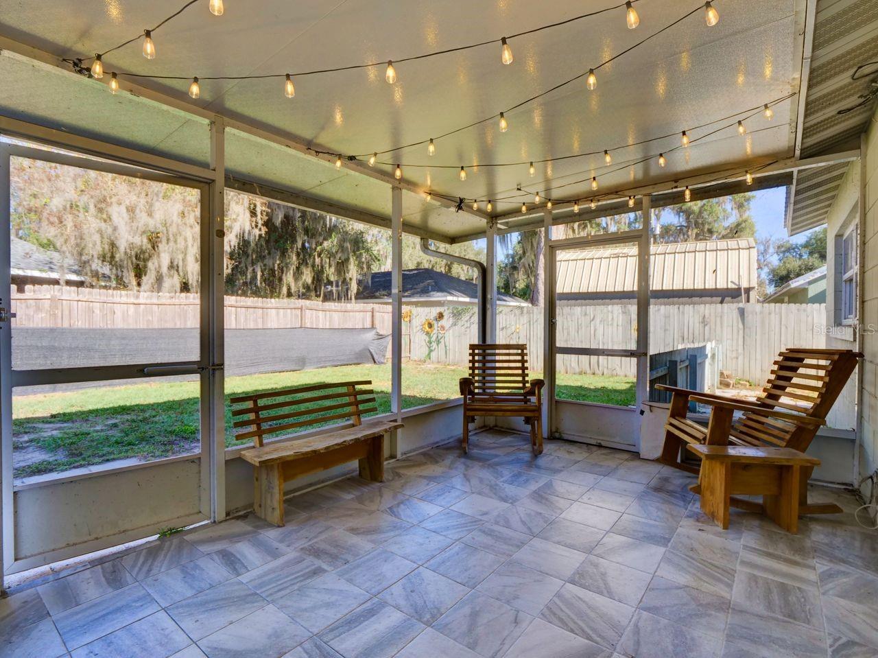 TRACYS POINT - Residential