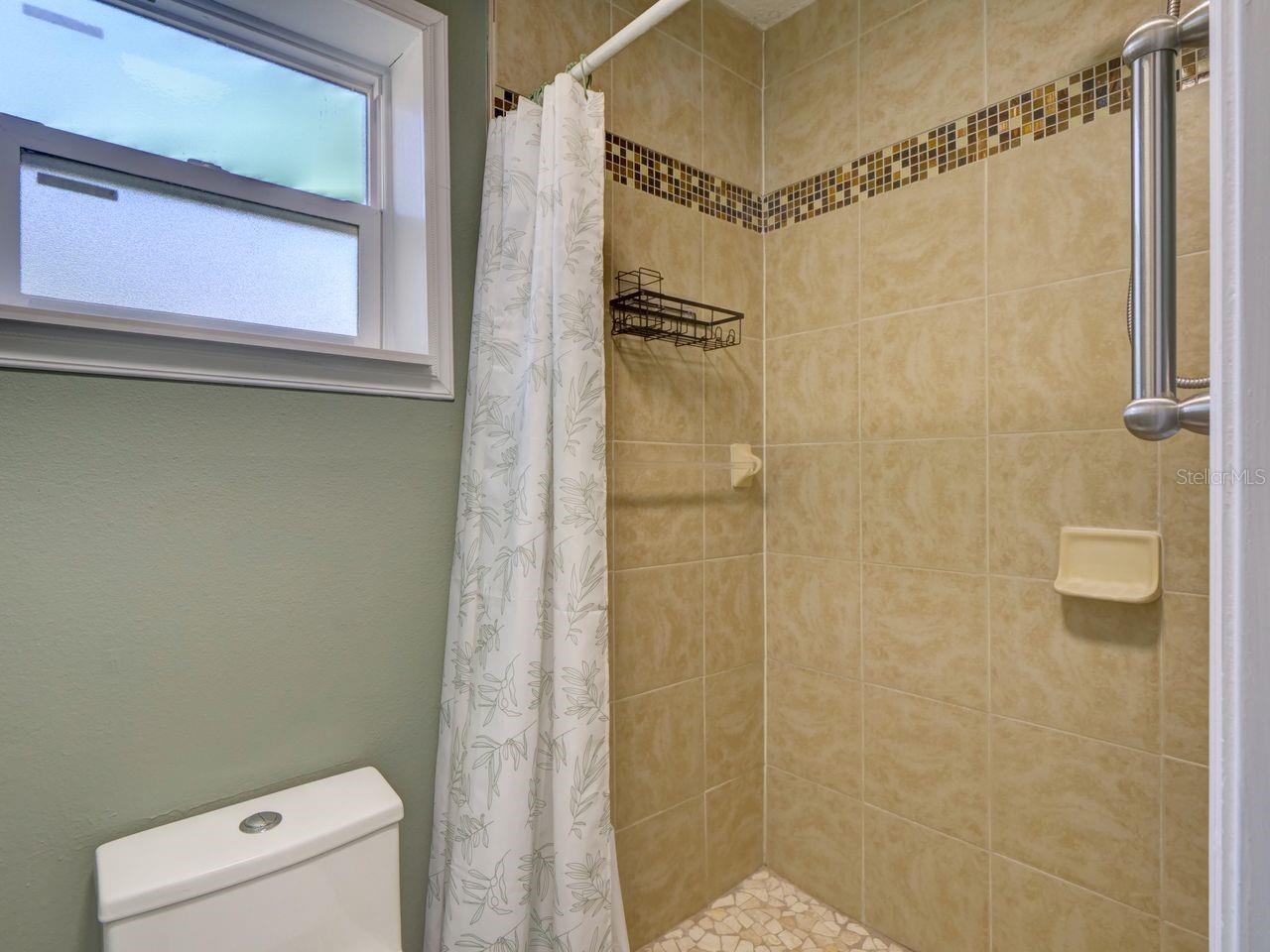 TRACYS POINT - Residential