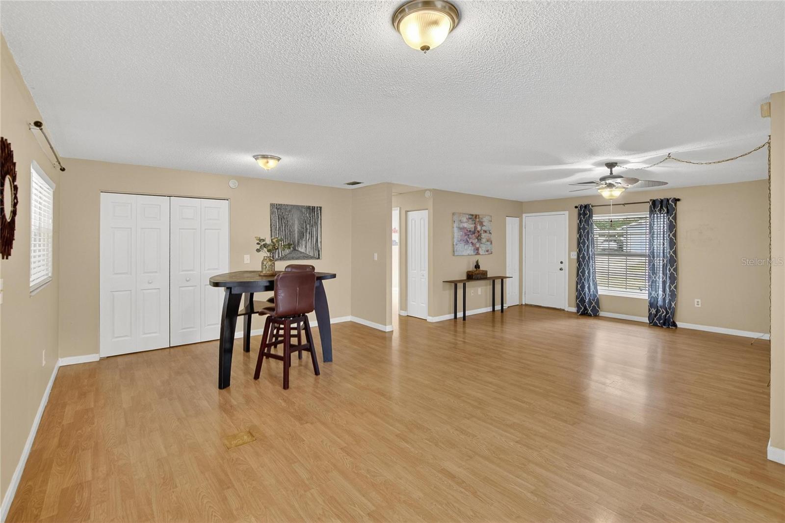 LAZY LANE ESTATES - Residential