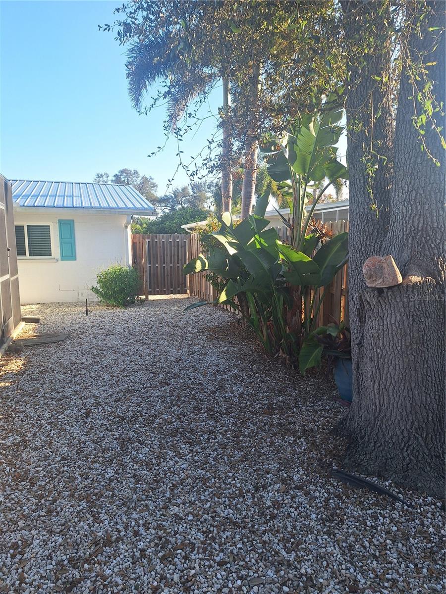 VENEZIA PARK SEC OF VENICE - Residential