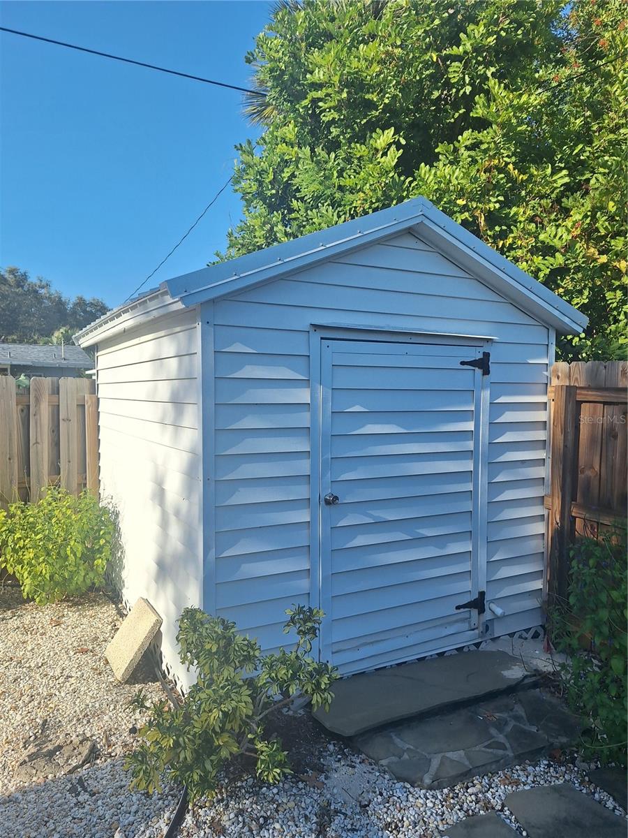 VENEZIA PARK SEC OF VENICE - Residential