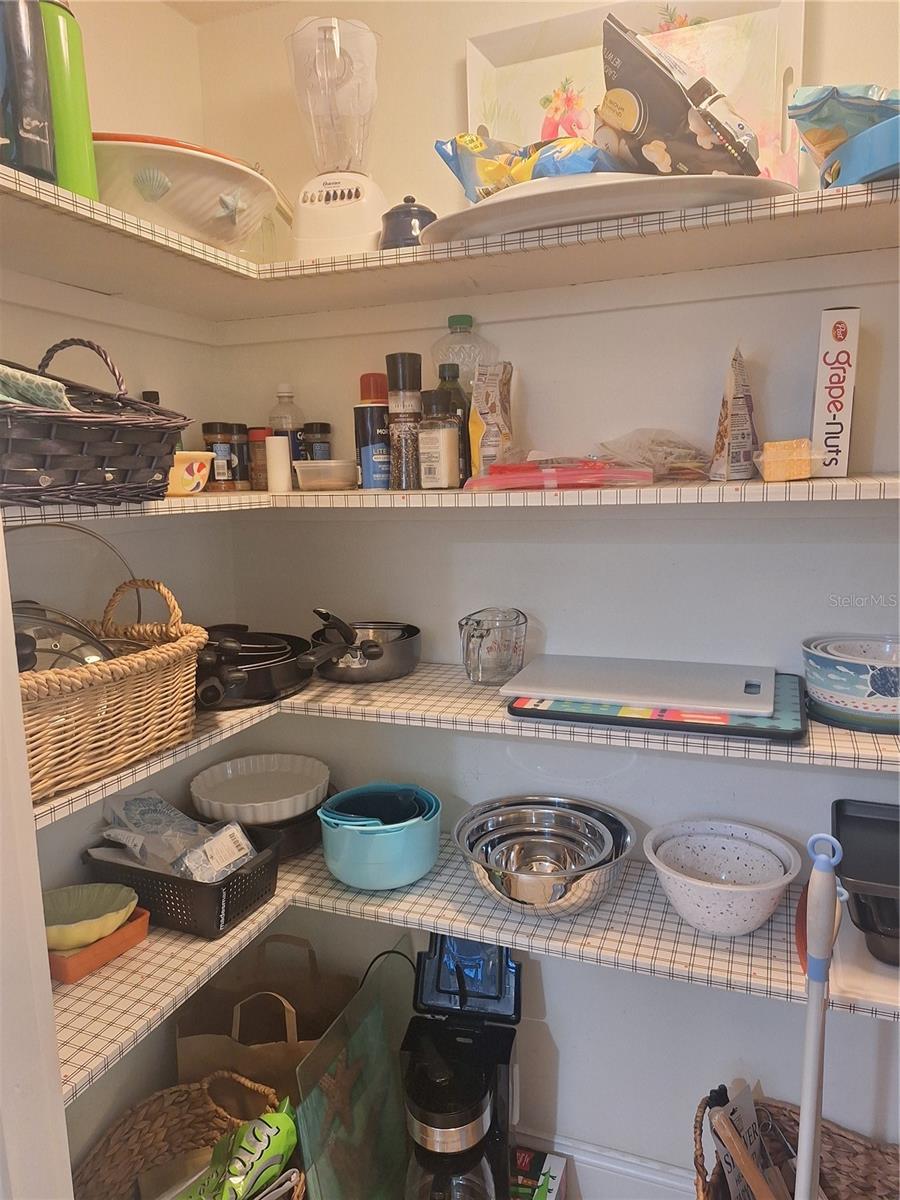 VENEZIA PARK SEC OF VENICE - Residential