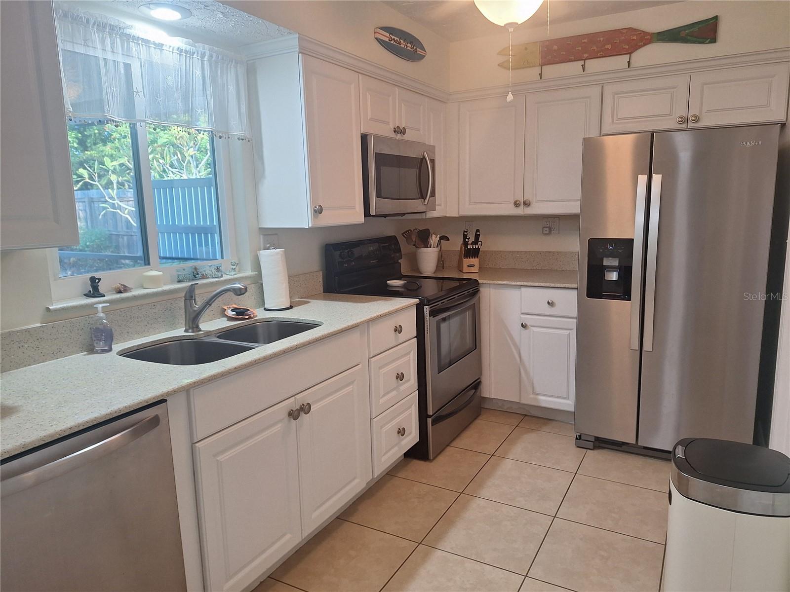 VENEZIA PARK SEC OF VENICE - Residential