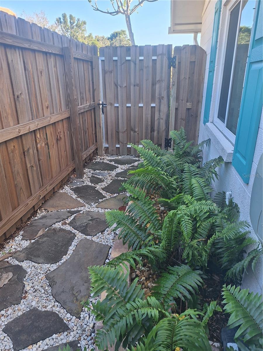 VENEZIA PARK SEC OF VENICE - Residential