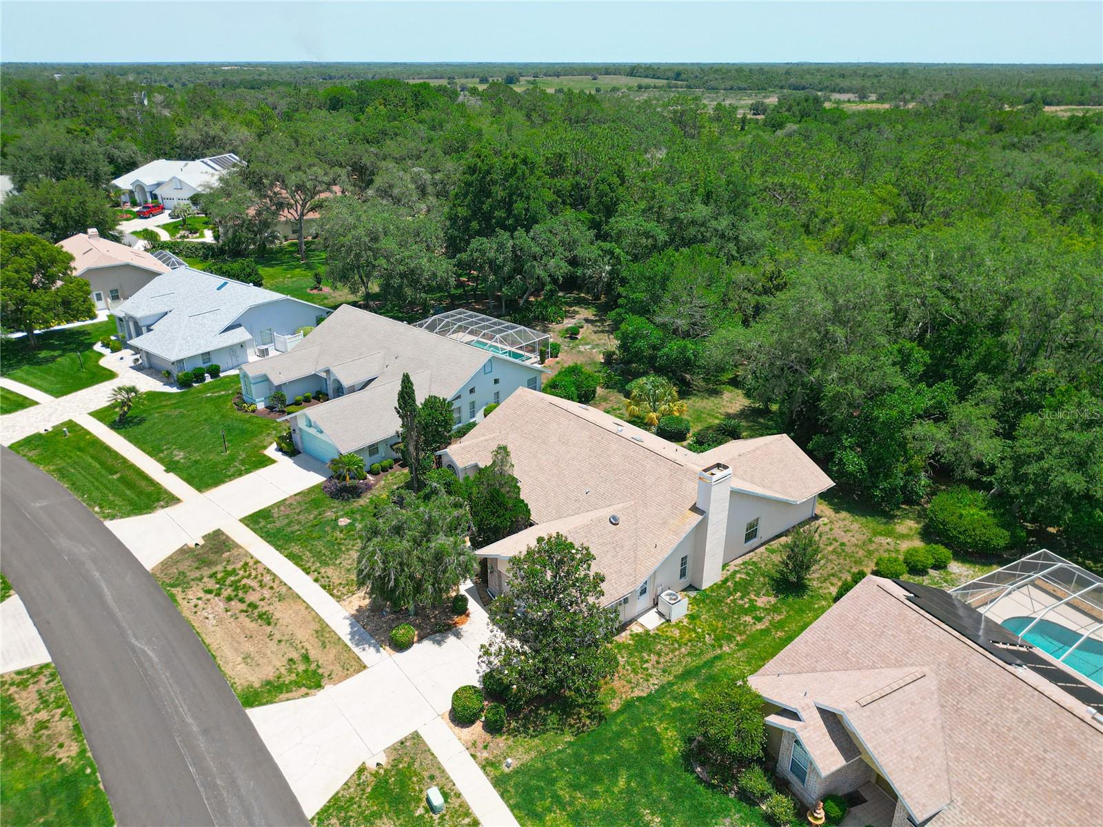6147 N WHISPERING OAK LOOP