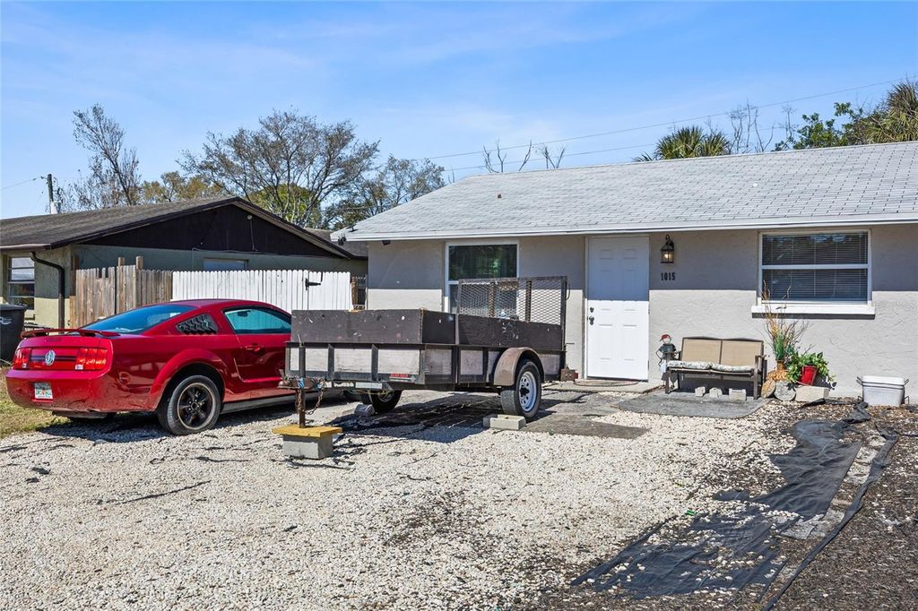 Photo of 1015 58th Avenue Drive E, Bradenton, FL 34203 (MLS # TB8474521)