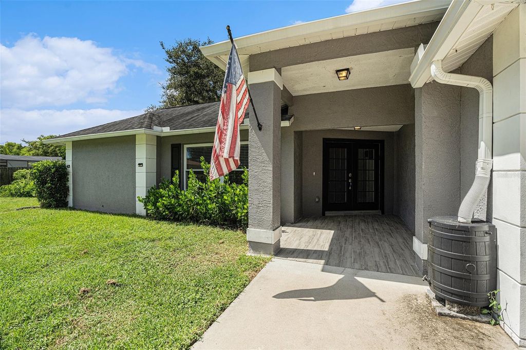 Photo of 18408 Hanna Road, Lutz, FL 33549 (MLS # TB8432405)
