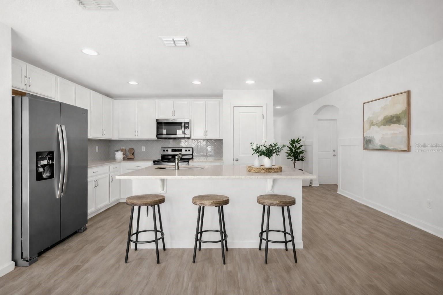 CYPRESS PARK ESTATES - Residential Lease