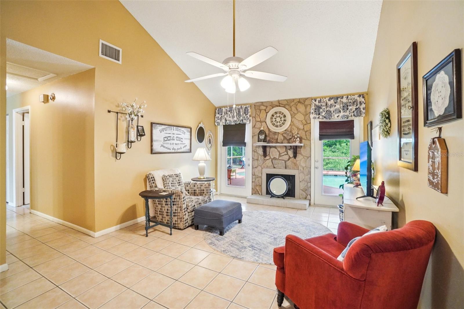 BARRINGTON SUB UNIT A - Residential