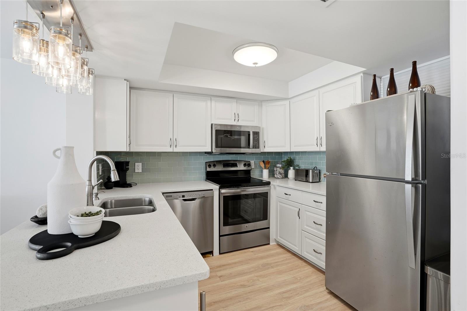 BREAKERS THE CONDO - Residential