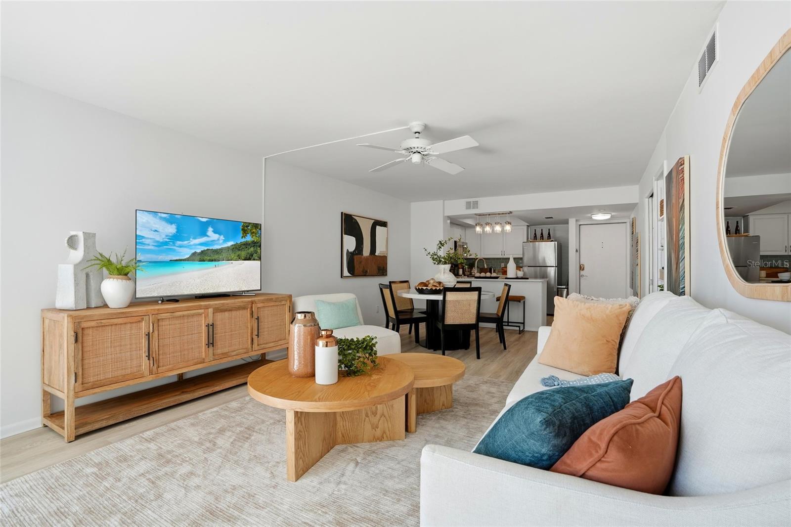 BREAKERS THE CONDO - Residential