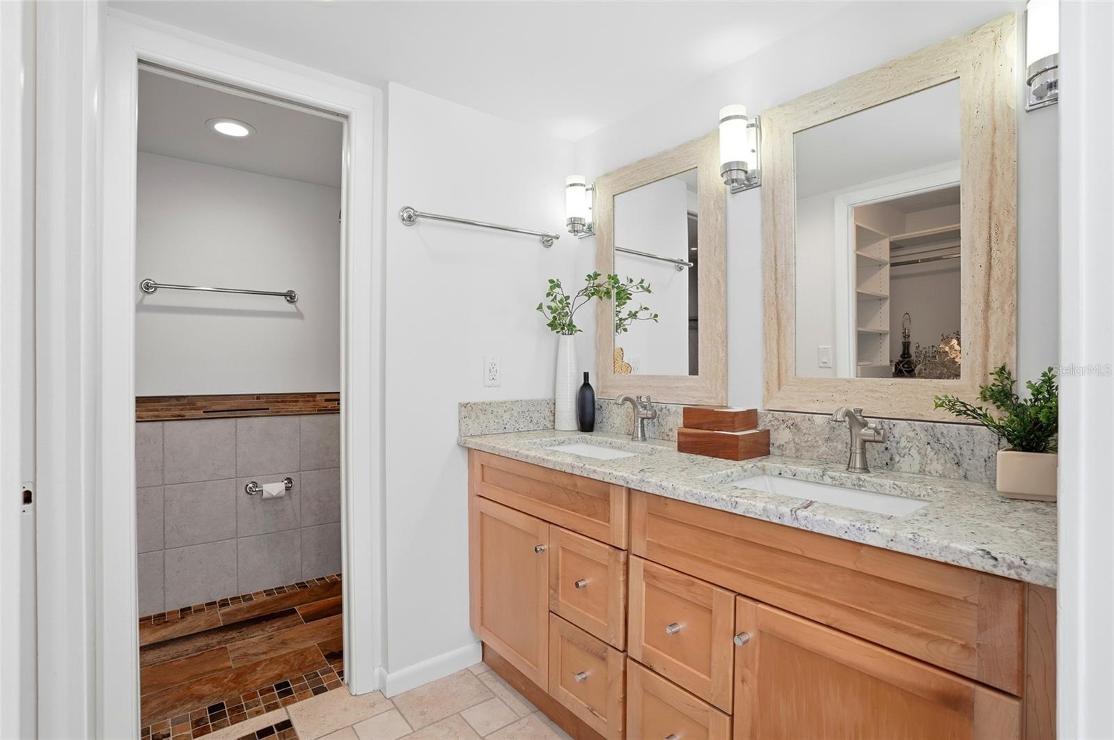 BREAKERS THE CONDO - Residential