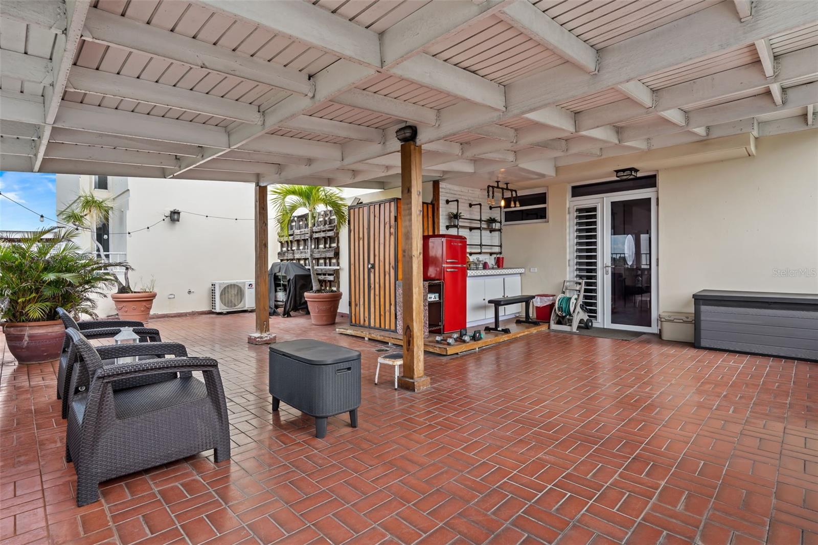 IBERIA 2 - Residential