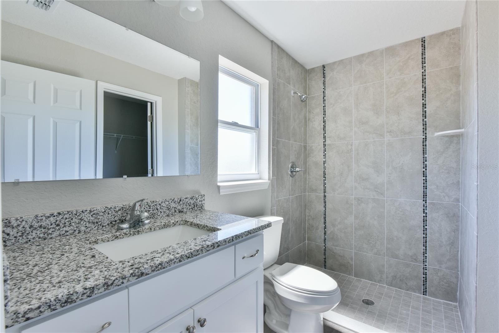 SILVER SPRINGS SHORES - Residential