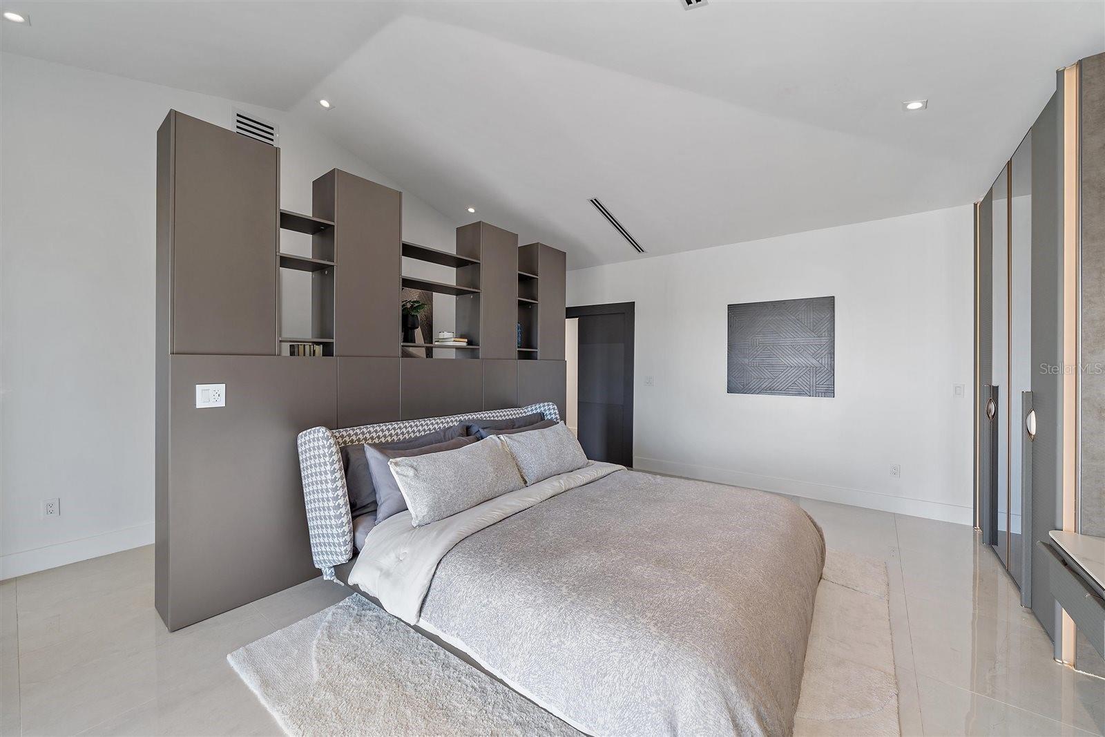 CYPRESS CREEK ESTATES - Residential