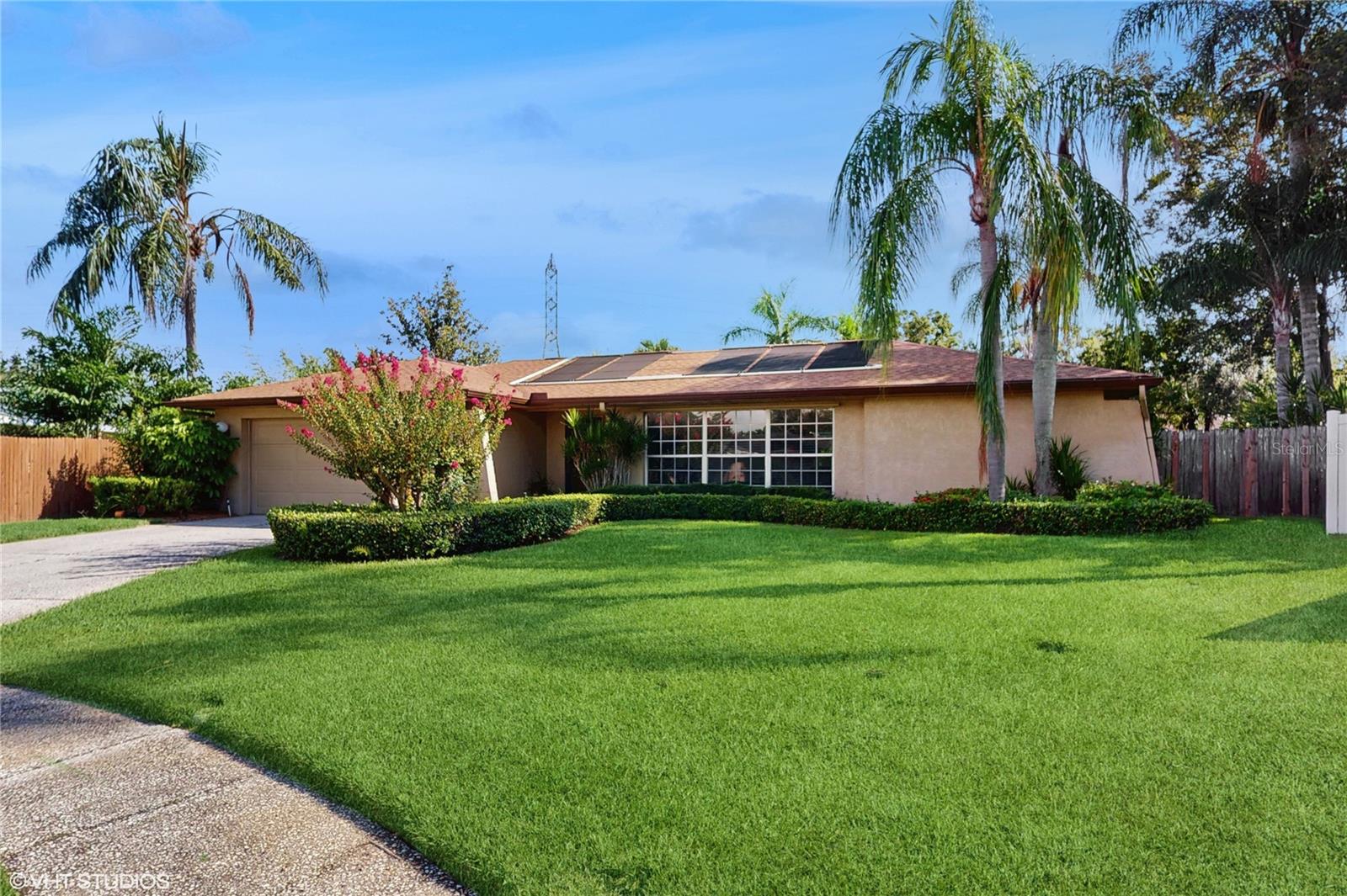 2670 RED OAK COURT