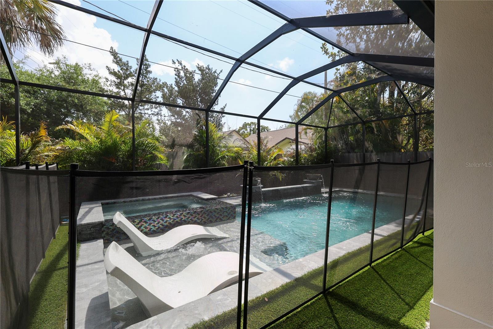 PARKLAND ESTATES REV - Residential Lease