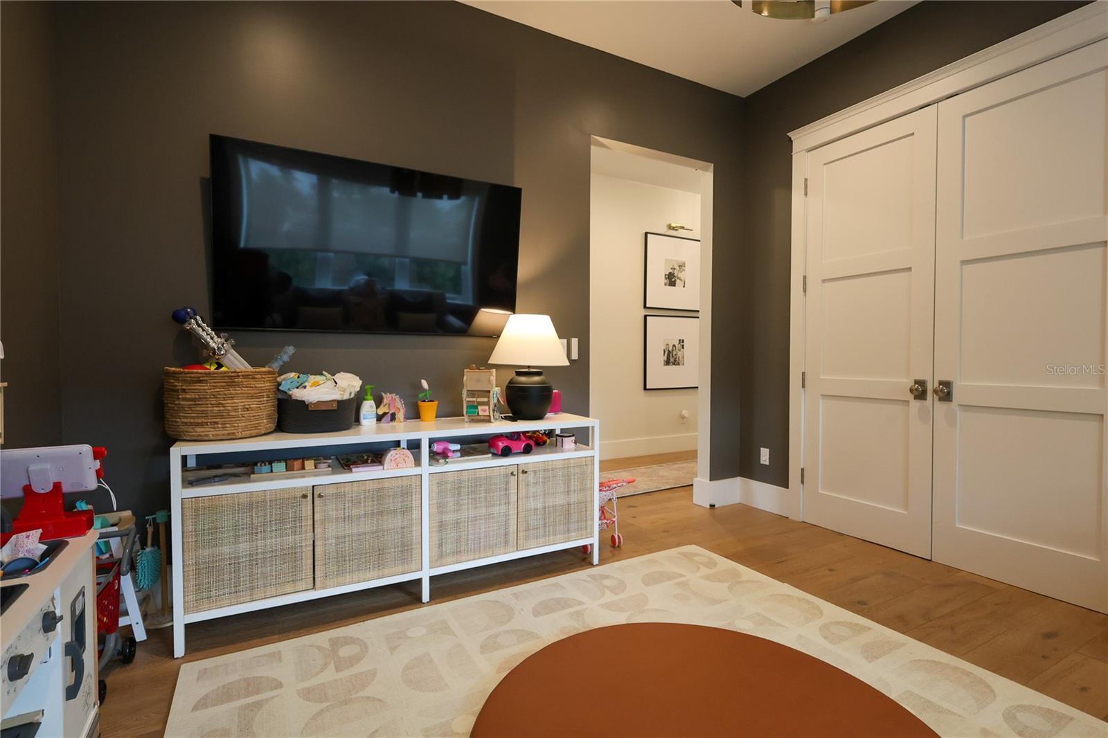 PARKLAND ESTATES REV - Residential Lease