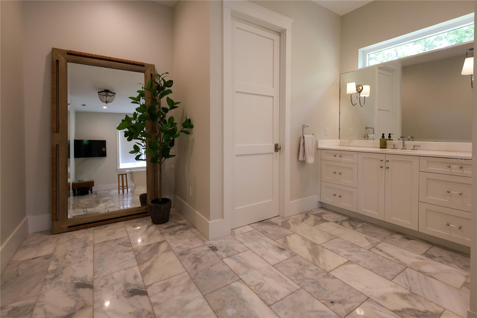 PARKLAND ESTATES REV - Residential Lease