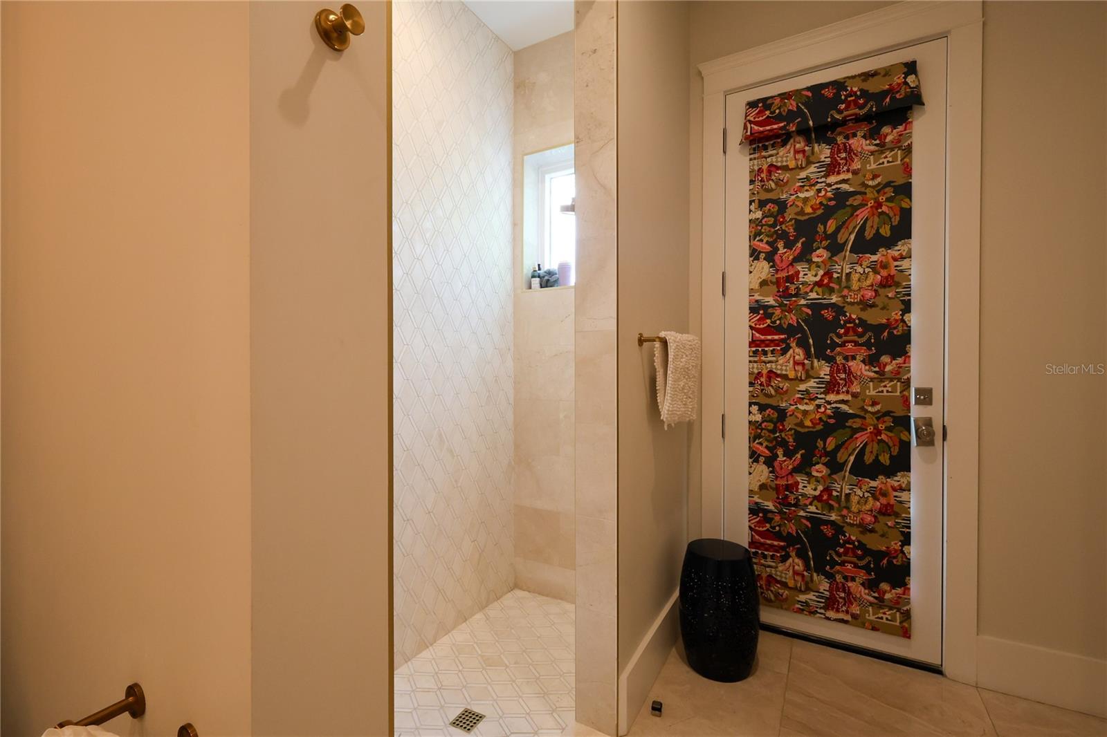 PARKLAND ESTATES REV - Residential Lease