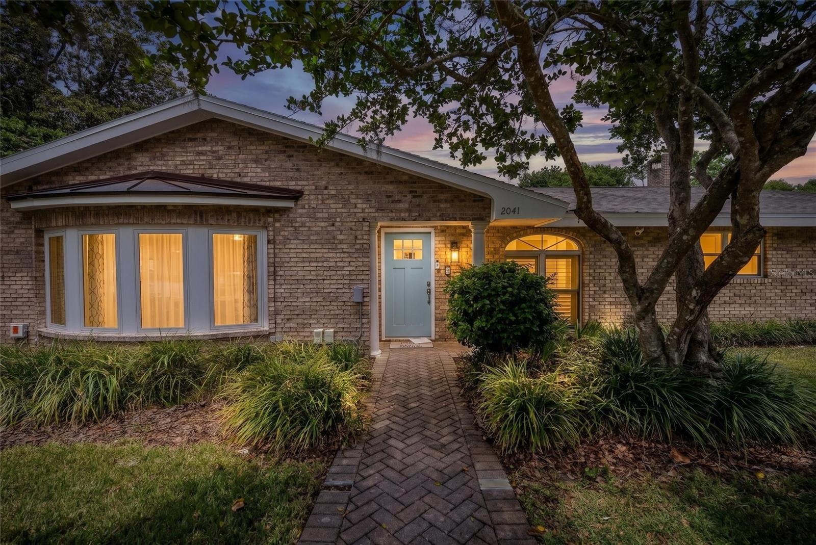 WOODFIELDS - Residential