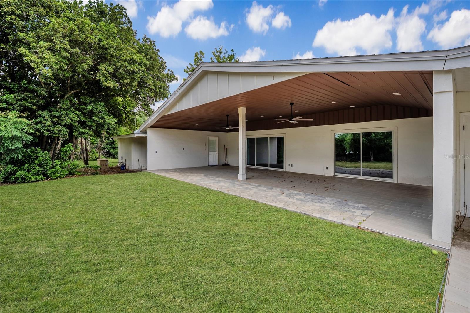 WOODFIELDS - Residential