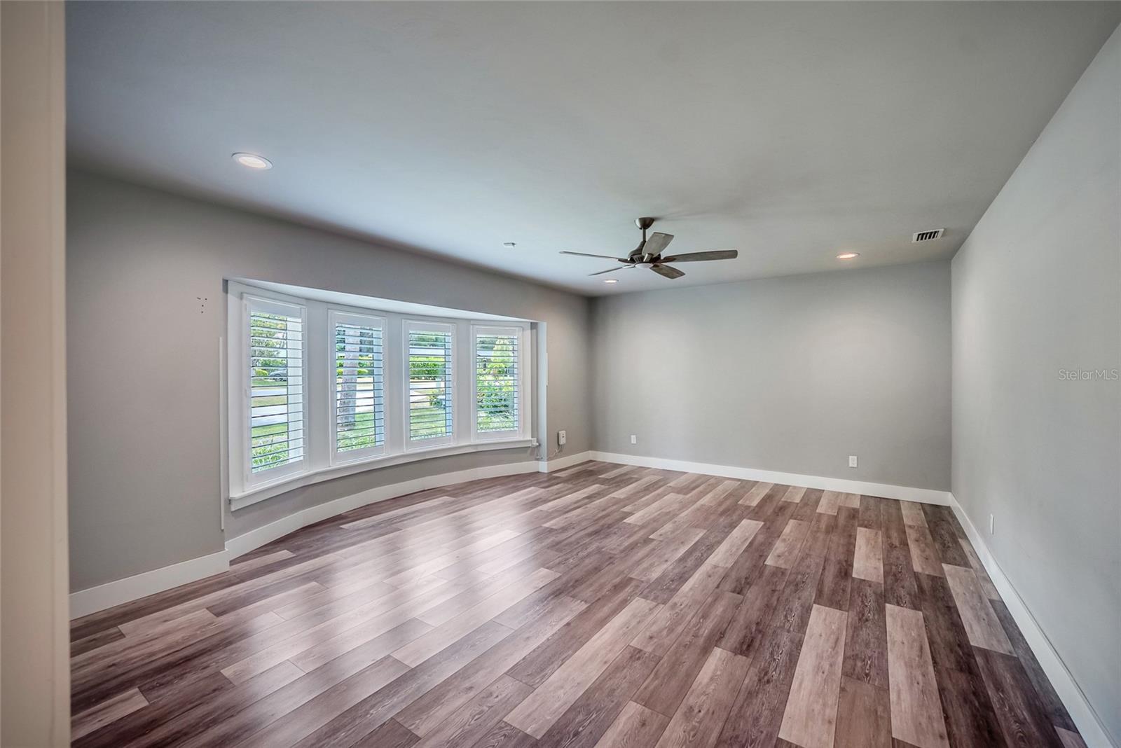 WOODFIELDS - Residential