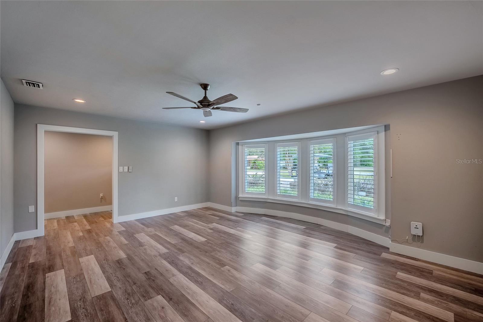 WOODFIELDS - Residential