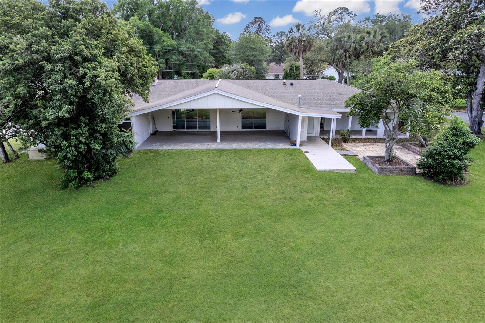 WOODFIELDS - Residential