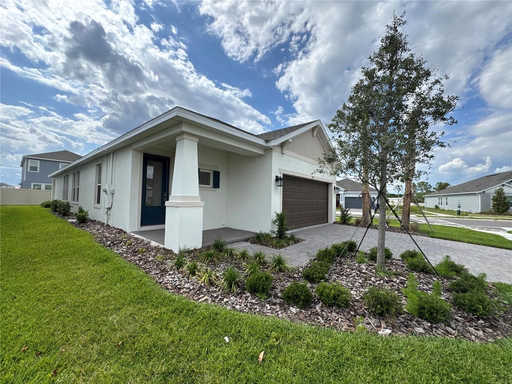 Photo of 994 Teal Creek Drive, Saint Cloud, FL 34771 (MLS # S5148660)