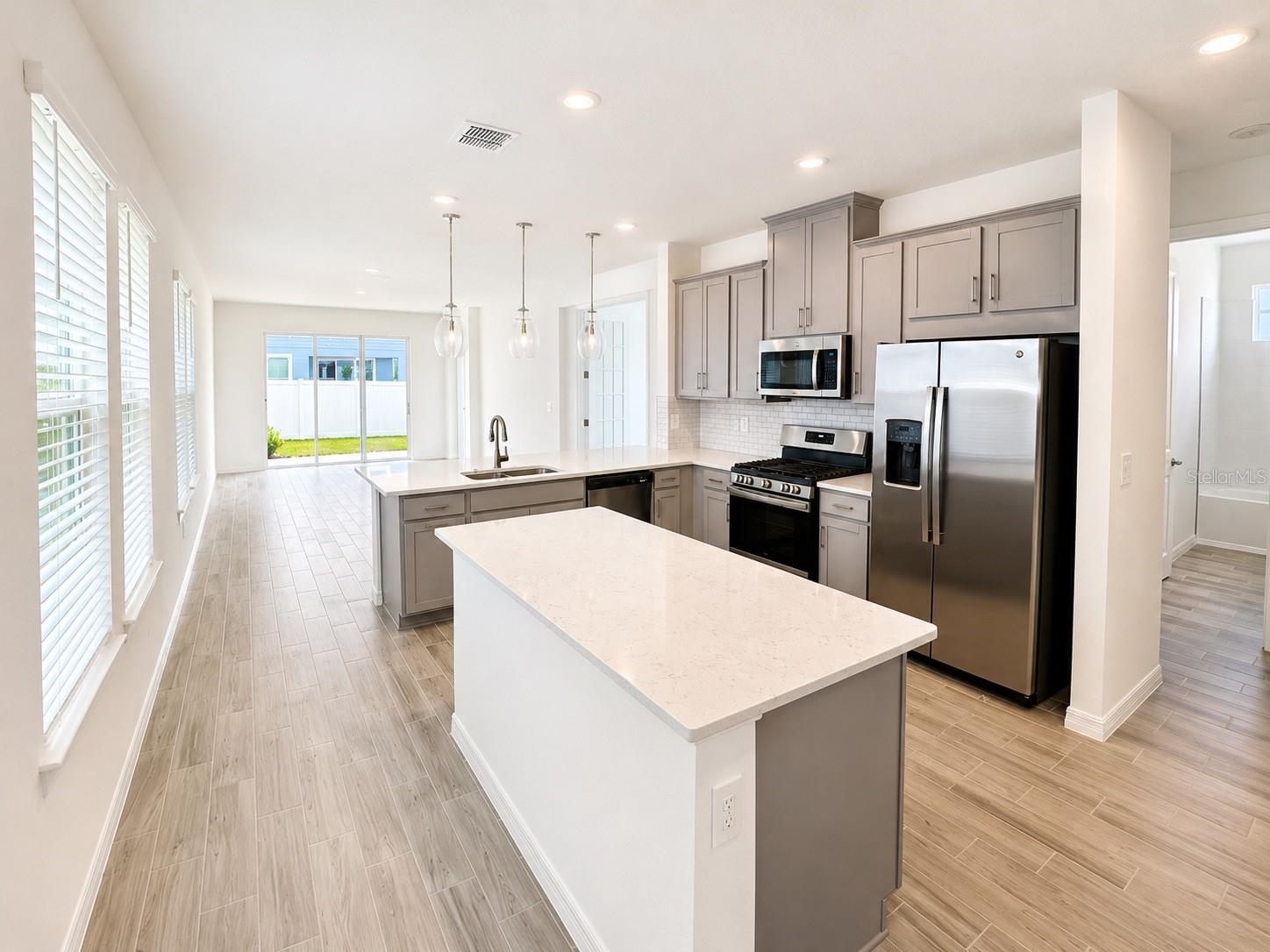 994 TEAL CREEK DRIVE